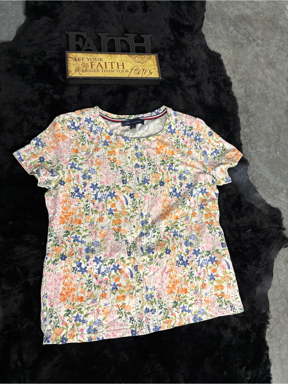 Tommy Hilfiger Floral Short-Sleeve Tee - Multicolor Women’s Medium M